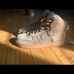 Suede Light Brown Nike